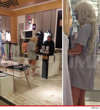 Illustration for article titled Oh Dear: Amanda Bynes Hospitalized on Involuntary Psychiatric Hold